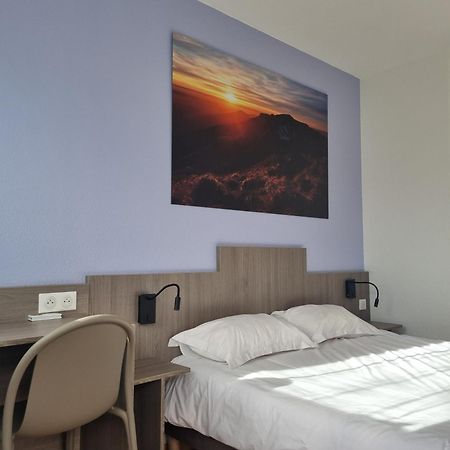 The Originals Access, Hotel Le Lutea Riom-es-Montagnes Exterior photo