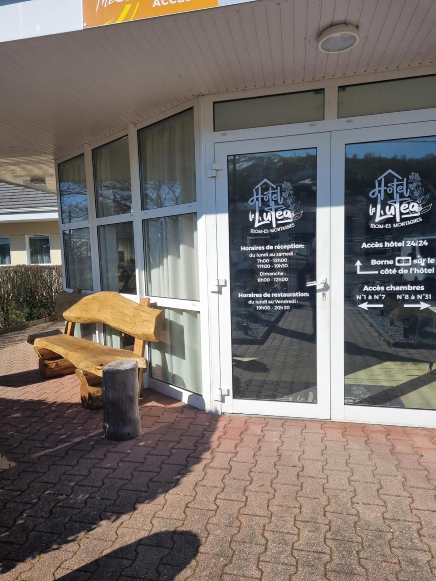 The Originals Access, Hotel Le Lutea Riom-es-Montagnes Exterior photo